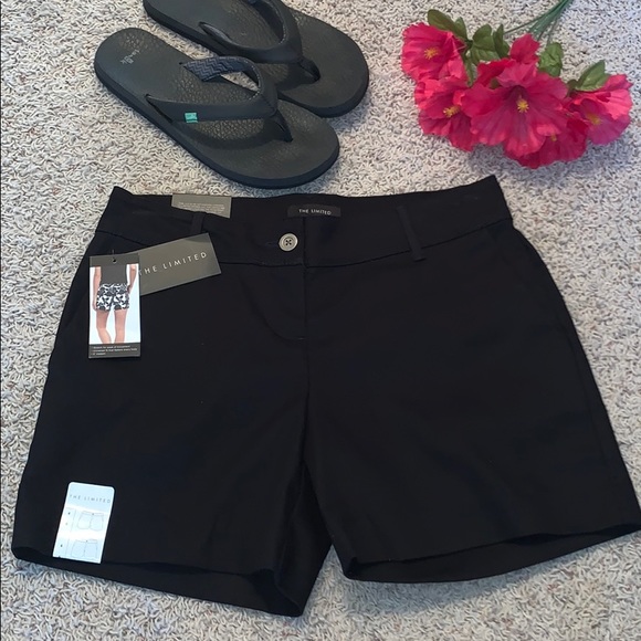The Limited Pants - 💕THE LIMITED⭐️NEW Tailored SHORT Black